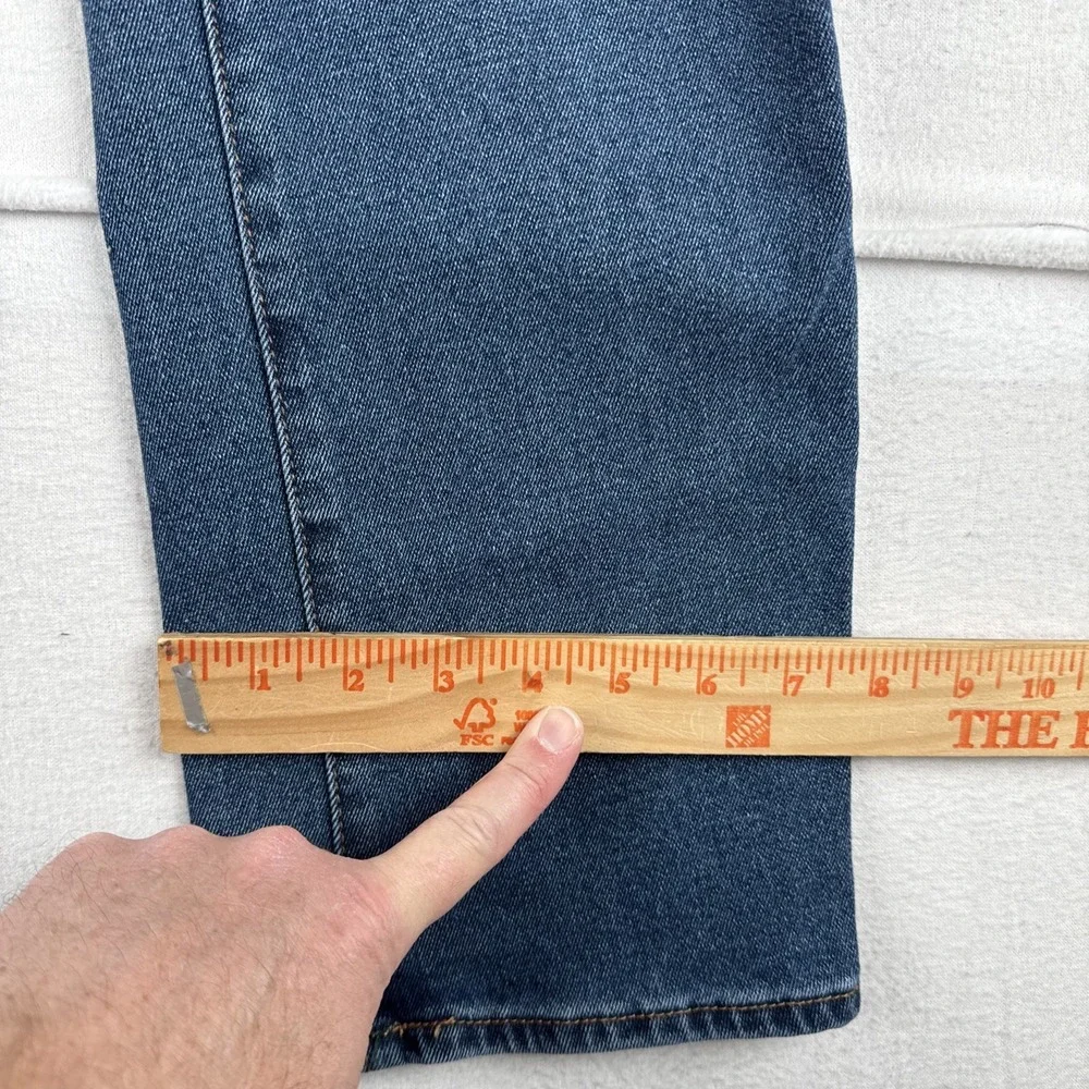 True Religion Ricky Relaxed Straight Mens Blue Jeans  fits 32*32 Denim